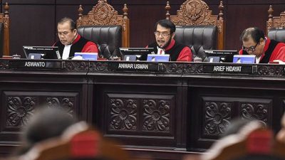 ketua-mahkamah-konstitusi-mk-anwar-usman-memimpin-persidanga-a3b2