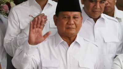 ketua-umum-partai-gerindra-prabowo-subianto-saat-me-resmikan-d5nc