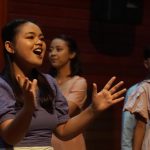 Penampilan dari anggota baru Voice of SWCU dalam welcome concert di Recital Hall FBS UKSW, Kamis (06-02-2025). (2) (2)