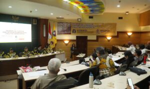 Promosi dan Yudisium Program Doktor diselenggarakan di ruangan Ruang Probowinoto, Senin (15062026) (1)