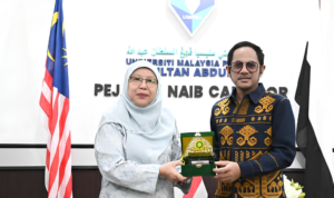 Desain-Headline-Berita-8-895x430 (1)